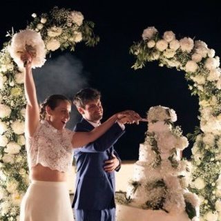 🇮🇹 La stagione dei matrimoni è terminata da poco più di una settimana e dopo aver ricaricato le pile è ora di mostrarvi le storie di tante coppie stupende che si sono affidate a me. Con ognuna di loro ho lavorato a stretto contatto per fare in modo che il loro matrimonio fosse veramente un Sogno cucito su misura. Oggi vi presento la storia di Carolina & Fabio raccontata  uno dei miei preziosi collaboratori @daniele.fiaschi.
🇬🇧 The wedding season ended just over a week ago and after recharging the batteries it’s time to show you the stories of so many wonderful couples who have trusted me. With each of them I worked closely to make their wedding truly a tailor-made dream. Today I present the story of Carolina & Fabio told by one of my precious collaborators @daniele.fiaschi.

📍 Rossella Celebrini Events
Luxury Experiences in Tuscany
www.rossellacelebrinievents.it

📍 Flower Designer Rossella Celebrini @ale_tozzi.66 @avataneoarte @05macchia Katy Wombacher 

📍Wedding Photographer Matteo Migliozzi @matteo_migliozzi_fotografo 

📍 Wedding Videomaker Daniele Fiaschi

📍Wedding Venue Villa Ottone @hotelvillaottone 

📍Stationery Silvia Enzo @withsugar_wedding 

📍Mua Giulia Giovarruscio @giuliagiovarruscio_mua Hair Stylist Lisa Ruiu @lisaruiuhairstylist 

📍Bridegrooms @carolinamoro  @fabiorovisi 

📍Wedding Dress @ateliereme 

#RossellaCelebriniEvents #LuxuryExperiencesinTuscany #RossellaCelebrini #ItalianWeddingPlanner #ItalianWedding #MatrimonioallItaliana #LuxuryExperiences #LuxuryEvents #ExclusiveEvents #ExclusiveVenues #WeddingVenue #Venue #LocationMatrimonio #WeddingArrangement #FlowerArrangement #FlowerDecor #MatrimoniodaSogno #WeddingDream #EnjoyWedding #InsideWedding #Sposarsi #GettingMarried #GettingMarried2023 #DestinationWedding #DestinationWeddingPlanner #IsoladElba #ElbaIsland #Tuscany #Toscana #TuscanyforWeddings